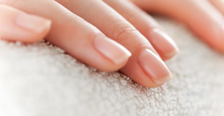 How to Stop Nails from Splitting Horizontally? by Duskyskin