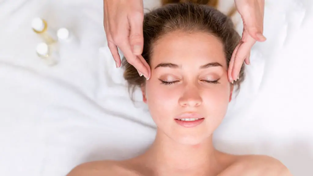 How do you massage your face for a face lift?
